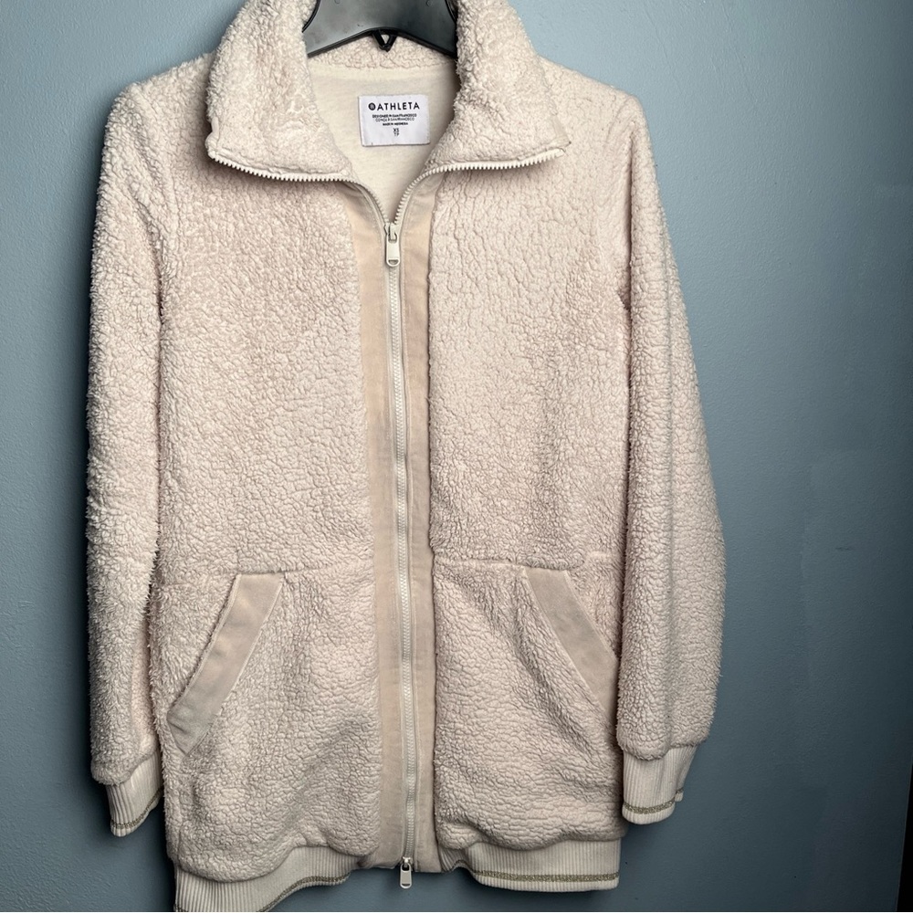 Athleta Long Tugga Coat Jacket Sherpa Teddy Bear Cream Color Size XS